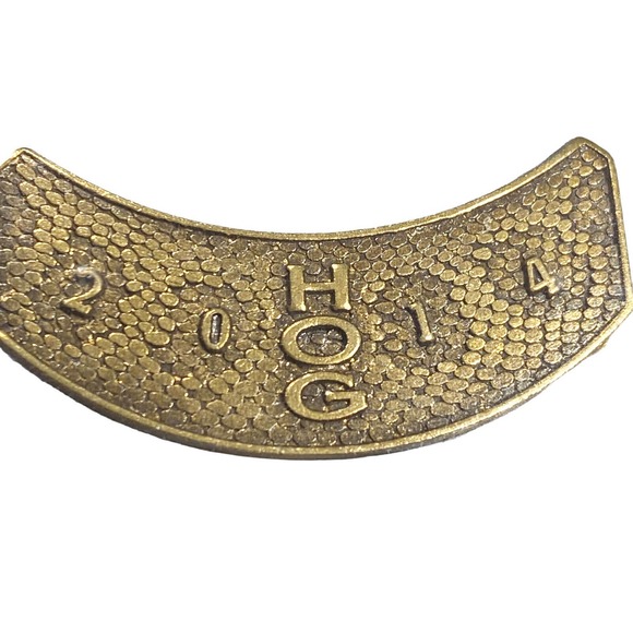 2014 Harley Davidson Motorcycle HOG Member Jacket Coat Lapel Rocker Pin NOS - Picture 1 of 5